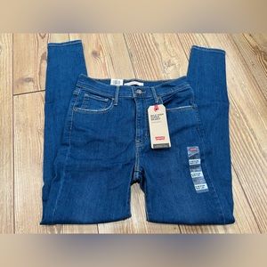 LEVIS Mile High Super Skinny | Size 8